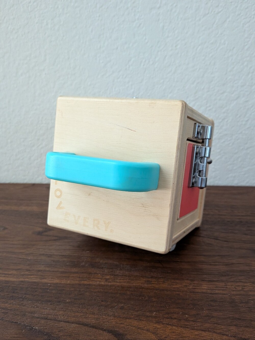 Lovevery The Lockbox Wooden Montessori Toy Latches The Realist Play Kit - Picture 5 of 9
